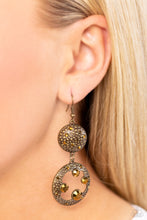 Load image into Gallery viewer, Eastern Entrada - Brass Earring