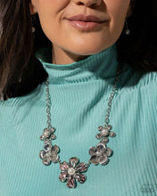 Load image into Gallery viewer, FLOWER Move - Orange Necklace (LOP-0524)