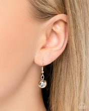 Load image into Gallery viewer, Just A Habit - Black Necklace