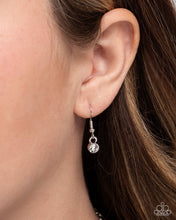 Load image into Gallery viewer, Cover Story - Green Necklace