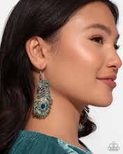 Load image into Gallery viewer, Prized Peacock - Green Earring (LOP-0825)