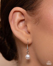 Load image into Gallery viewer, Vintage Selfie - White Necklace