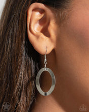 Load image into Gallery viewer, A Silver Spell Silver Necklace