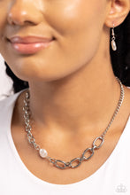 Load image into Gallery viewer, Picnic in Paris - White (Pearly Bead) Necklace
