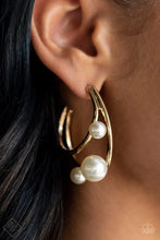 Load image into Gallery viewer, Metro Pier - Gold Earring (FFA-1022)