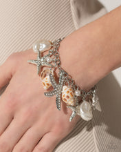 Load image into Gallery viewer, Seashell Song - White (Starfish/Seashell/Pearl) Bracelet