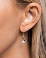 Load image into Gallery viewer, Garden Gallery - White Necklace