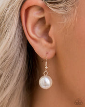 Load image into Gallery viewer, Designated Diva - Gold Necklace