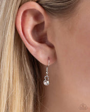 Load image into Gallery viewer, Featured Finesse - Red (Flower) Necklace