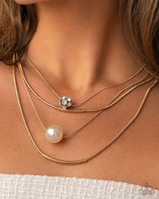 Load image into Gallery viewer, Phenomenal Pearls - Gold Necklace