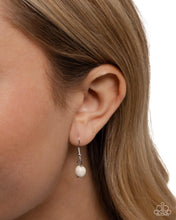 Load image into Gallery viewer, Smoldering Stones - White Necklace