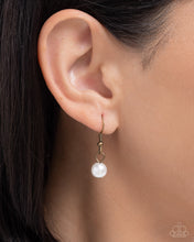 Load image into Gallery viewer, Leisurely Locked - Brass Necklace