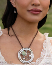 Load image into Gallery viewer, Simply Santa Fe Complete Look (SSF-0726).- $16 (2-piece set) or $8 each piece