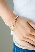 Load image into Gallery viewer, Hibiscus Hipster - Blue Bracelet freeshipping - JewLz4u Gemstone Gallery