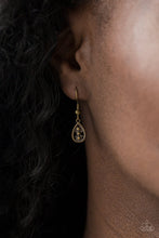 Load image into Gallery viewer, Galapagos Gypsy - Brass Necklace freeshipping - JewLz4u Gemstone Gallery