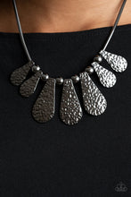 Load image into Gallery viewer, Gallery Goddess - Black Necklace freeshipping - JewLz4u Gemstone Gallery