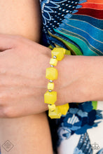 Load image into Gallery viewer, Trendsetting Tourist - Yellow Bracelet (GM-0721) freeshipping - JewLz4u Gemstone Gallery