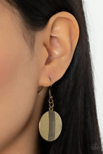 Load image into Gallery viewer, Metallic Enchantress - Brass Necklace