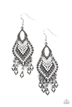 Load image into Gallery viewer, Dearly Debonair - White(Seed Bead) Earring