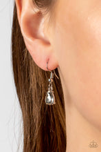 Load image into Gallery viewer, Interstellar Ice - Silver (Hematite) Necklace