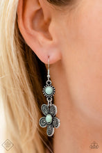 Load image into Gallery viewer, Free-Spirited Flourish - Blue Earring (SSF-1122)