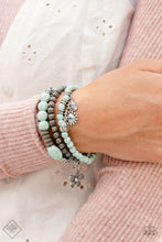 Load image into Gallery viewer, Individual Inflorescence - Blue Bracelet (SSF-1122)