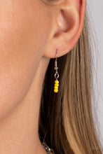 Load image into Gallery viewer, Bold Buds - Yellow (Seed Bead Flowers) Necklace