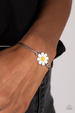 Load image into Gallery viewer, DAISY Little Thing - Silver (Daisy Charm) Bracelet
