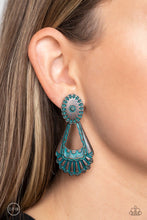 Load image into Gallery viewer, Casablanca Chandeliers - Brass Clip-On Earring