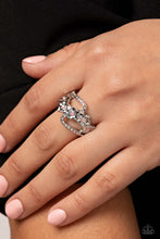 Load image into Gallery viewer, Captivating Corsage - Pink (Opalescent Center) Ring