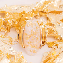 Load image into Gallery viewer, Shimmery Sovereign - White (Gold Fleck) Ring