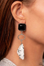 Load image into Gallery viewer, High-End Hallmark - Black Earring (SSF-1023)