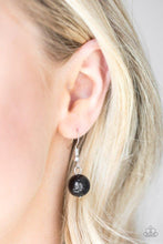 Load image into Gallery viewer, Heart-Stopping Harmony - Black Necklace freeshipping - JewLz4u Gemstone Gallery