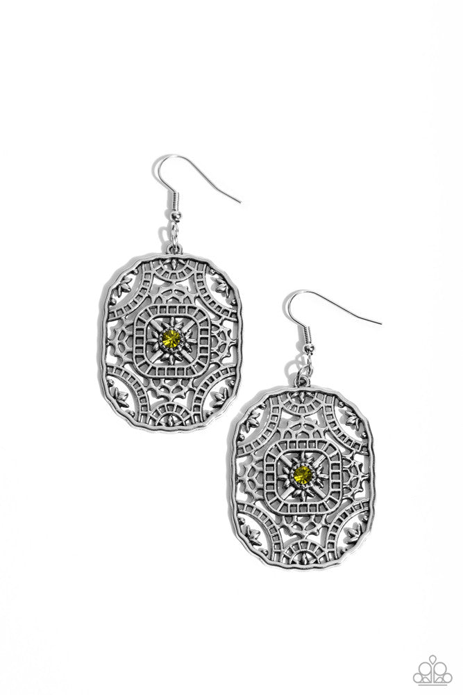 Greco-Roman Romance - Green Earring