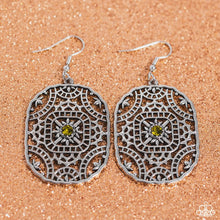 Load image into Gallery viewer, Greco-Roman Romance - Green Earring
