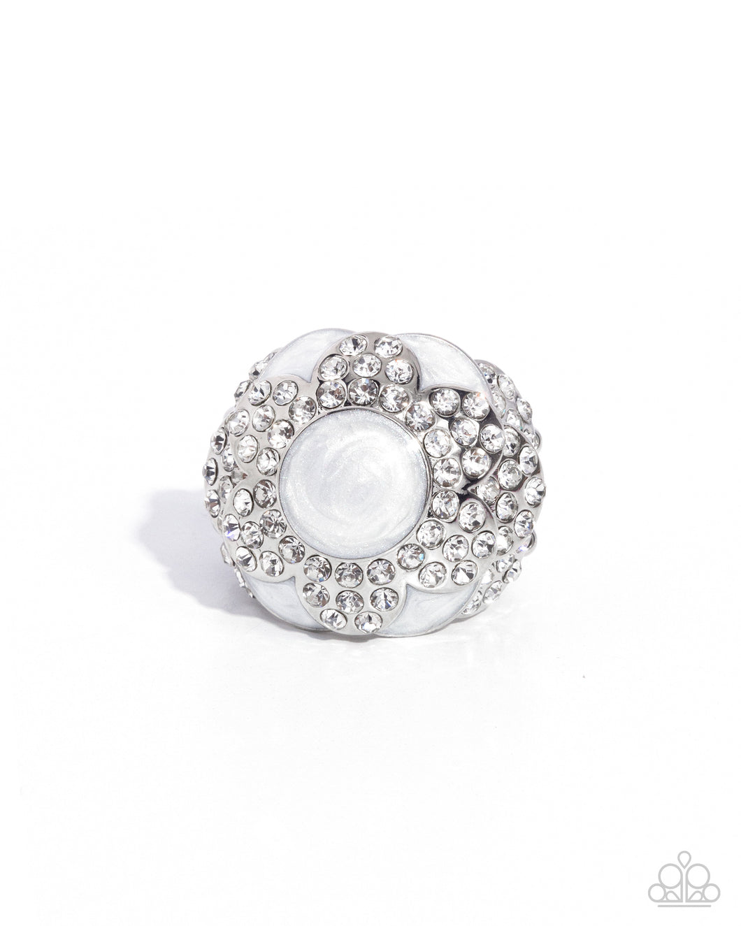 Pearly Podium - White (Pearl) Ring