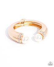Load image into Gallery viewer, Breathtaking Balance - Gold (White Pearl) Bracelet
