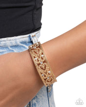 Load image into Gallery viewer, Exclusive Eternity - Gold (Filigree Heart) Bracelet

