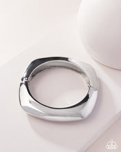 Load image into Gallery viewer, Rounded Reflection - Silver (Hinged) Bracelet
