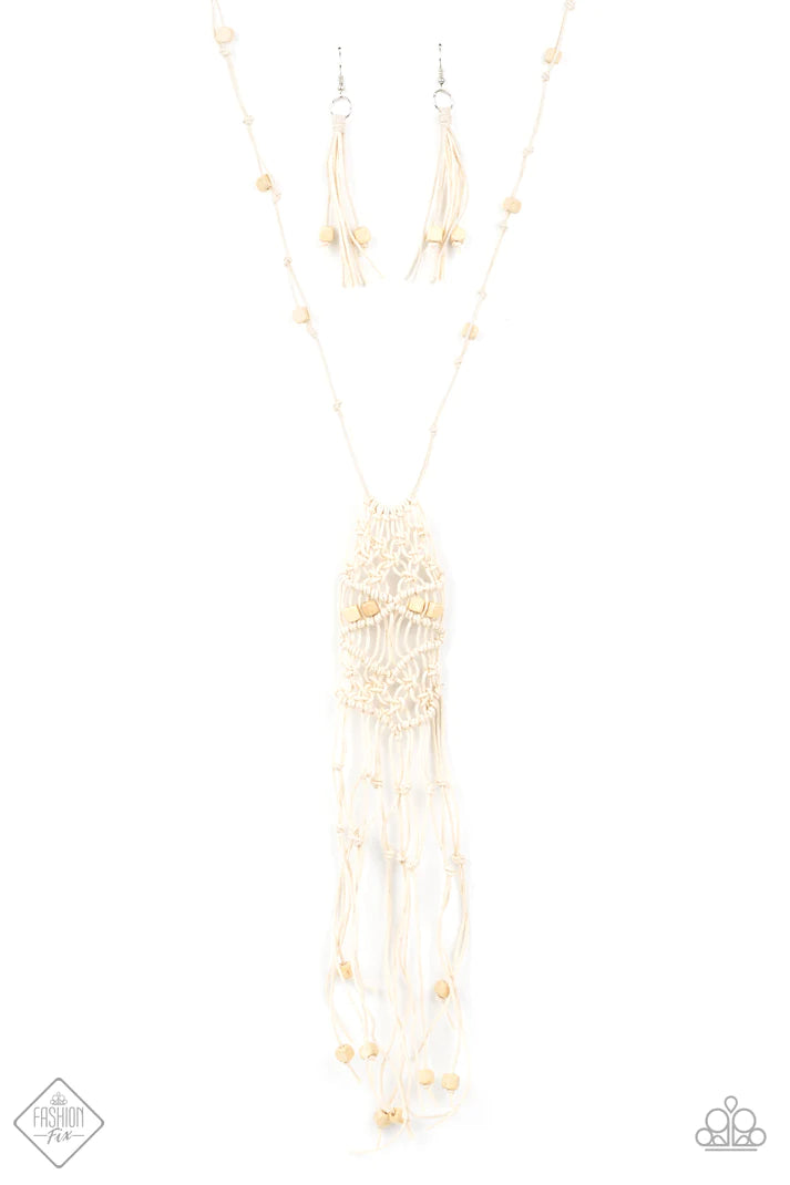 Macramé Majesty - White Necklace (SS-1120)