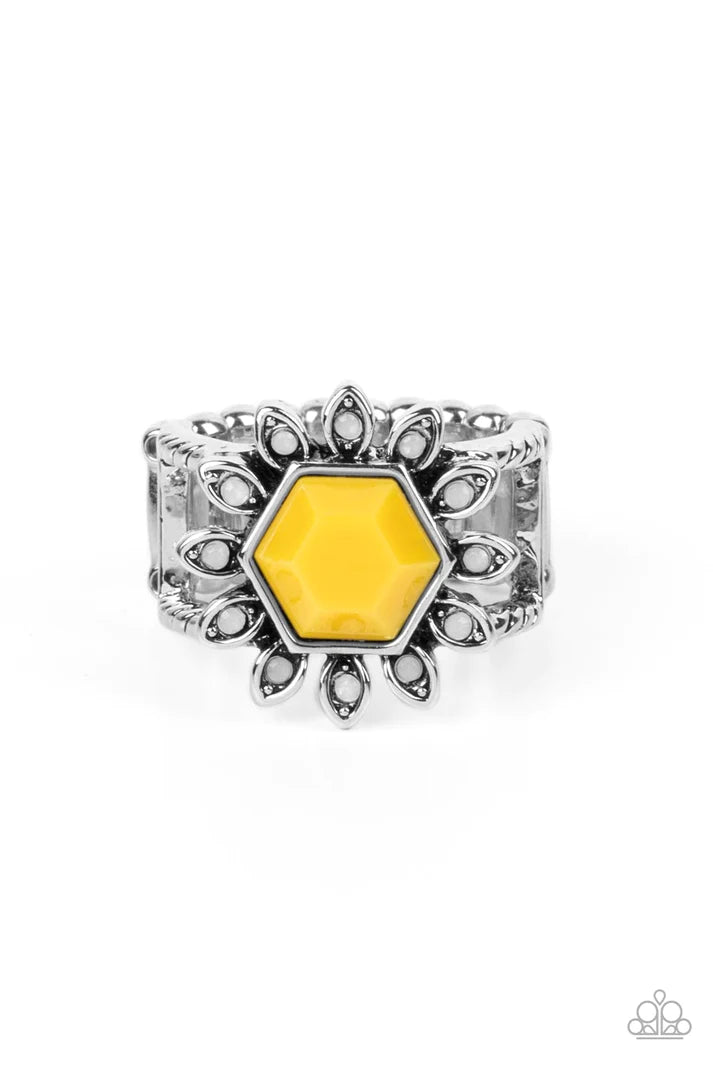 Wonderfully Wallflower - Yellow Ring