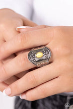 Load image into Gallery viewer, Panoramic Pyramids - Yellow Ring

