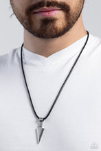 Load image into Gallery viewer, ARROWHEAD Rush - Black Necklace
