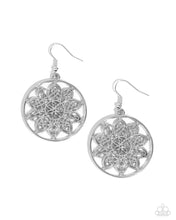 Load image into Gallery viewer, Garden Allure - Silver Earring
