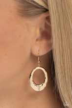 Load image into Gallery viewer, Center Stage Classic - Gold Earring
