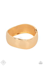 Load image into Gallery viewer, Urban Anchor - Gold Bracelet (FFA-1022)
