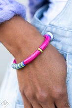 Load image into Gallery viewer, Poppin&#39; Pattern - Pink Bracelet (GM-1123)
