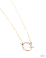 Load image into Gallery viewer, INITIALLY Yours - Q - Gold Necklace
