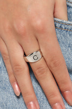 Load image into Gallery viewer, Monogram Memento - Silver - C Initial Ring
