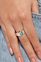 Load image into Gallery viewer, Monogram Memento - Silver - D Initial Ring
